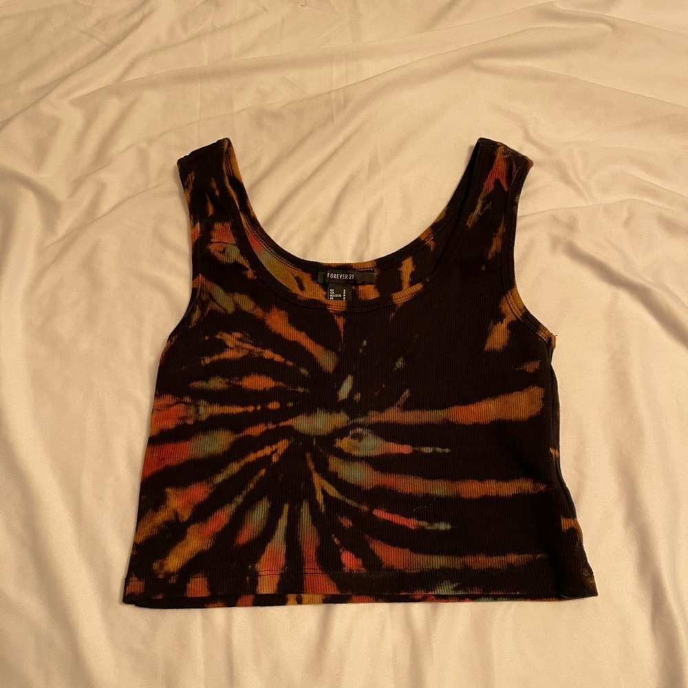 Forever 21 tie-dye crop top